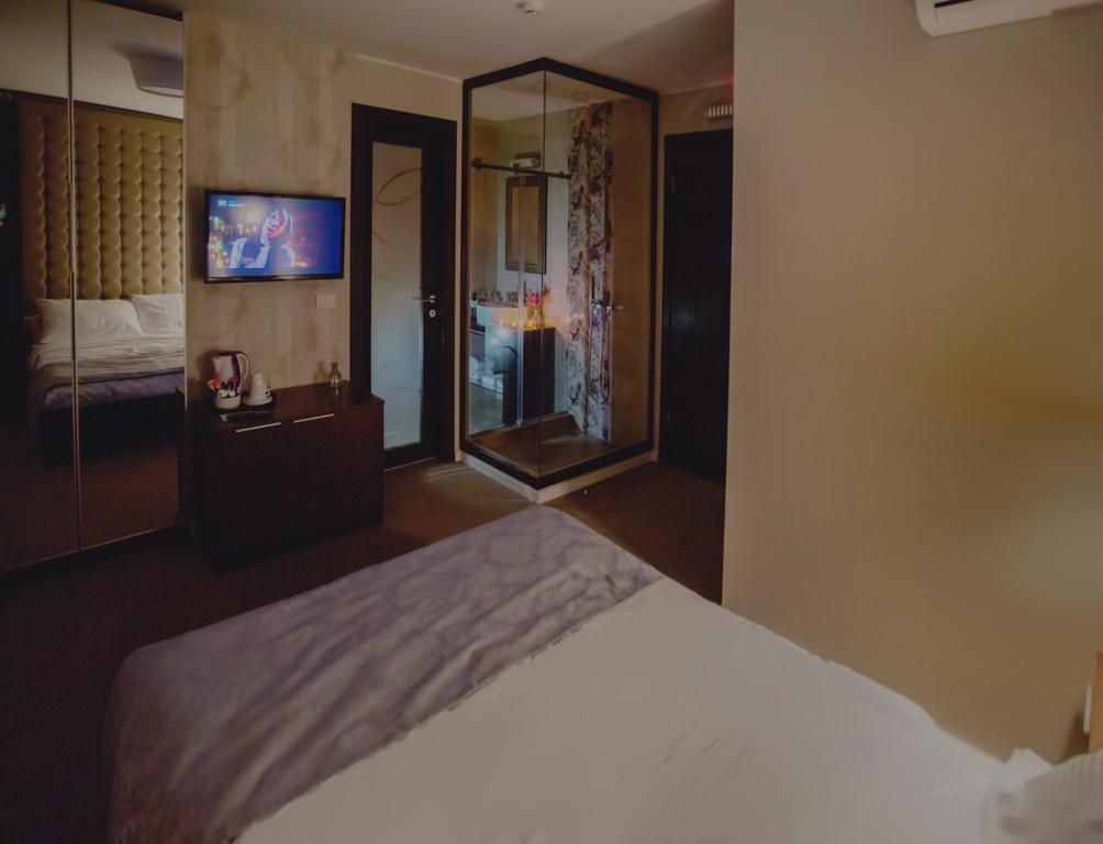 Luxury Rooms Luca And Deluca Belgrade Exterior photo