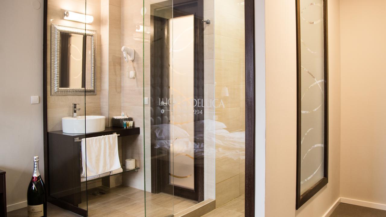 Luxury Rooms Luca And Deluca Belgrade Exterior photo